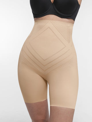 Short amincissant pour les cuisses
