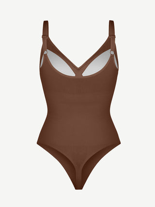 String de costume sculptant le corps