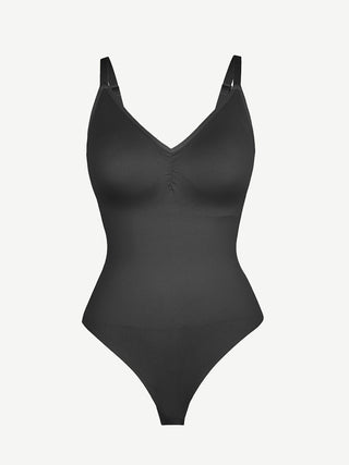 String de costume sculptant le corps