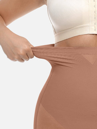 Short gainant taille haute