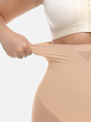 Short gainant taille haute