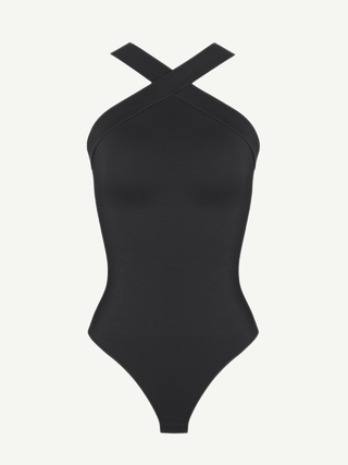 Body string dos nu croisé
